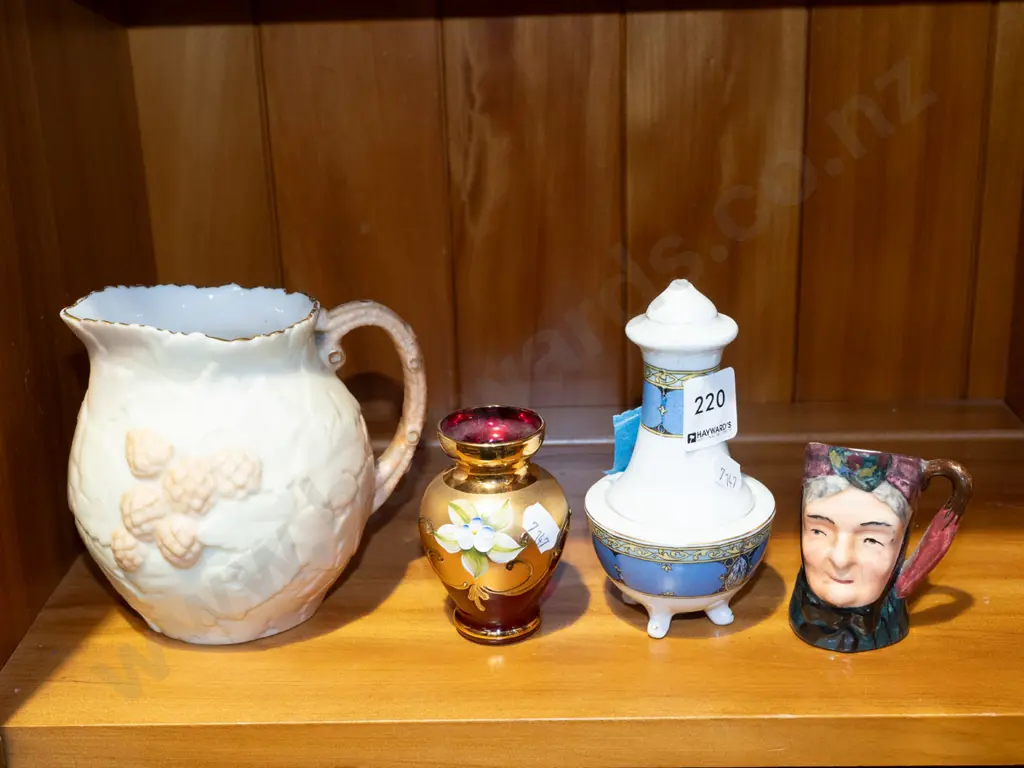 jug, vase, toby jug, pepper and salt - some damage Image 1++