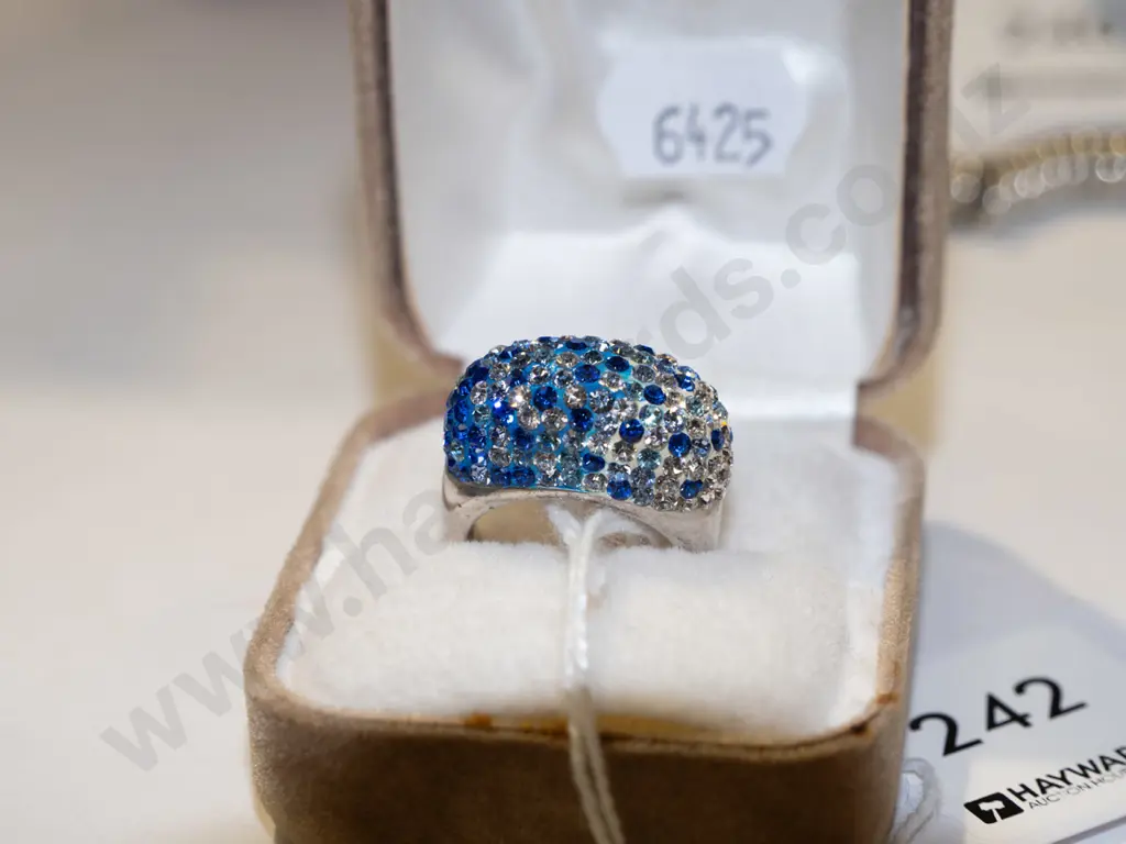sterling silver ombre crystal ring 8gm Image 1++