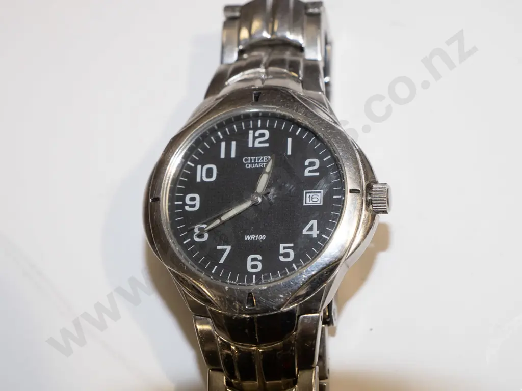 Citizen mens wristwatch Image 1++