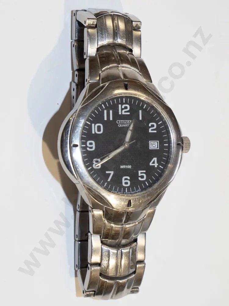 Citizen mens wristwatch Image 1++