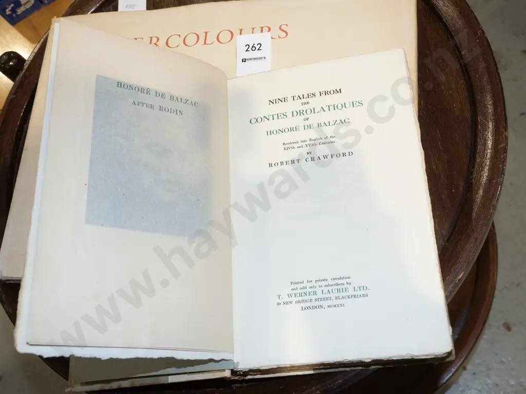 2x books; W Sutton  watercolours of Italy book and 1 other signed book Image 1++