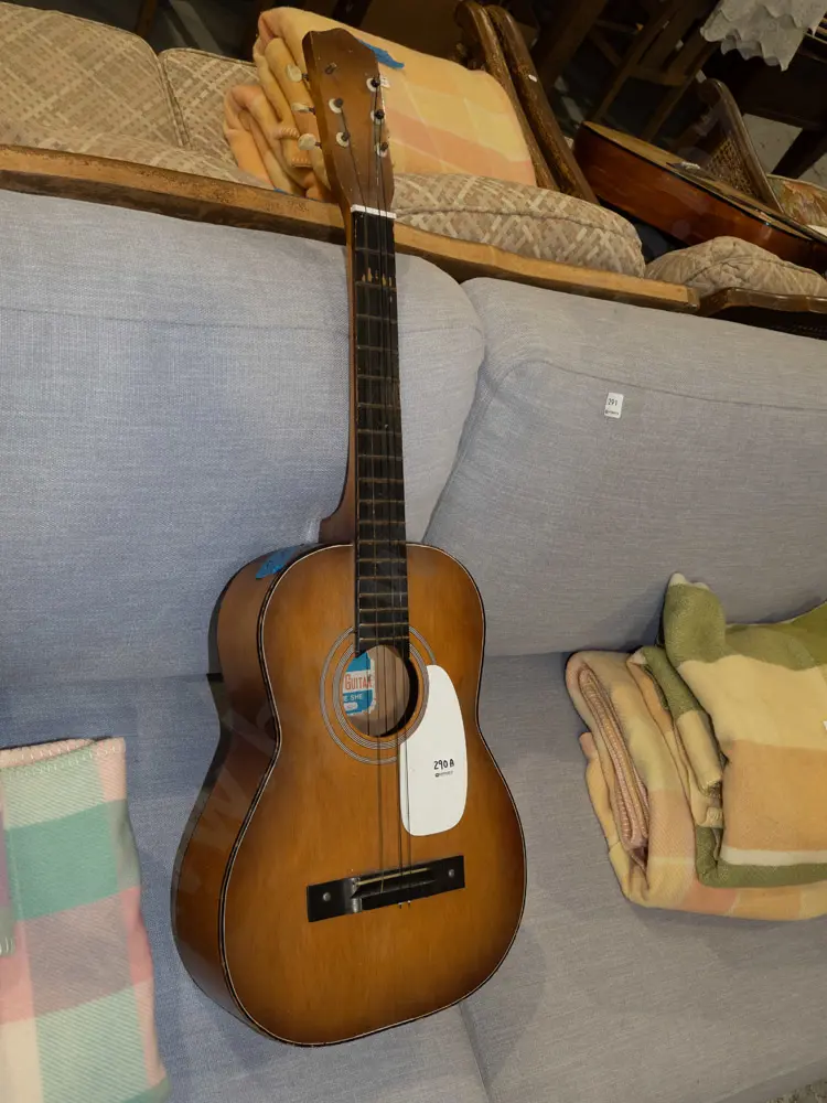 retro "Swallow" acoustic guitar - faults, needs restringing, corrosion to tuners Image 1++