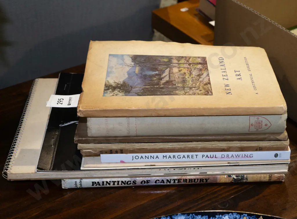 NZ art books Image 1++