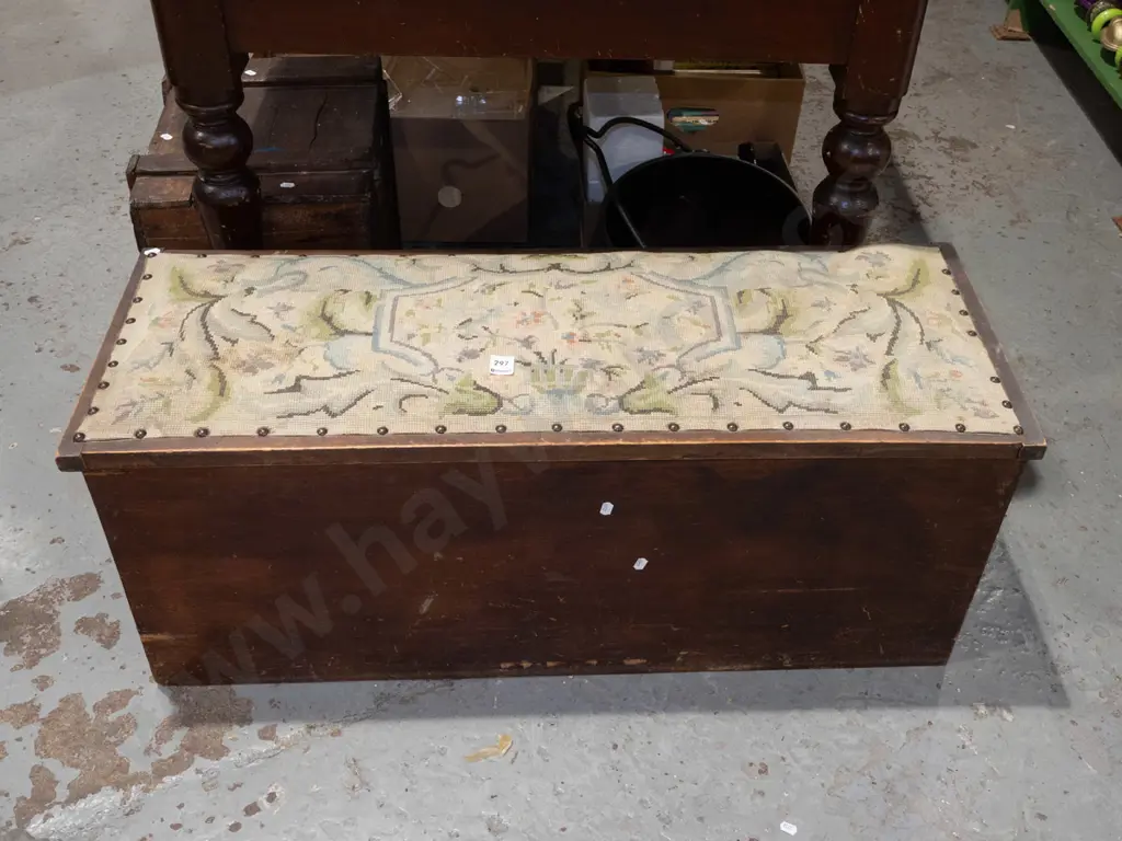 needlework topped blanket box H390 W970 D350 Image 1++