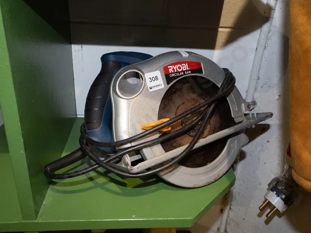 Ryobi skil saw Image 1++