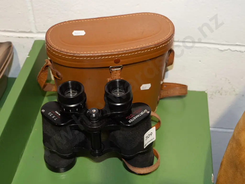 pair of Sportsmasters 7x50 binoculars Image 1++