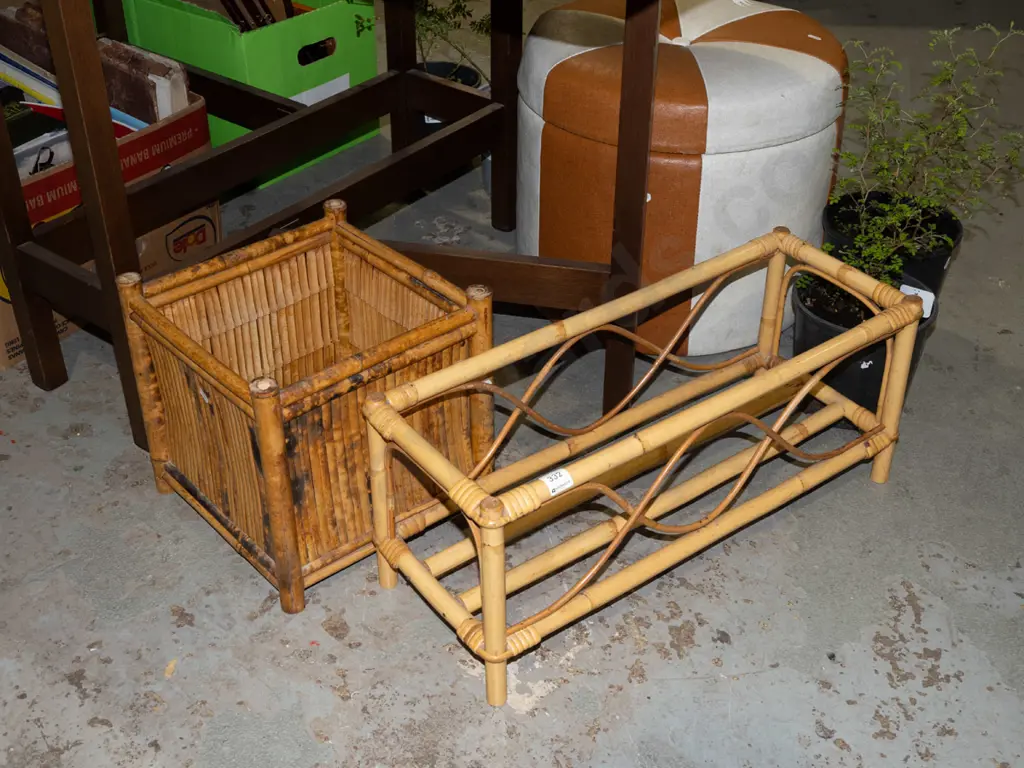 2x bamboo jardiniere stands Image 1++
