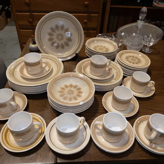 Crown Lynn Herald dinner items