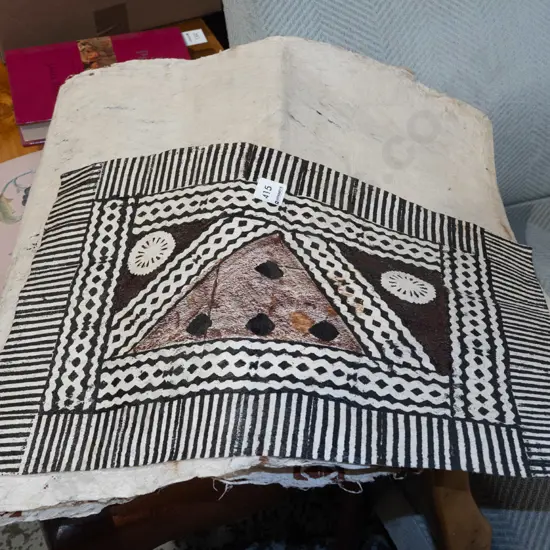 2x tapa cloths