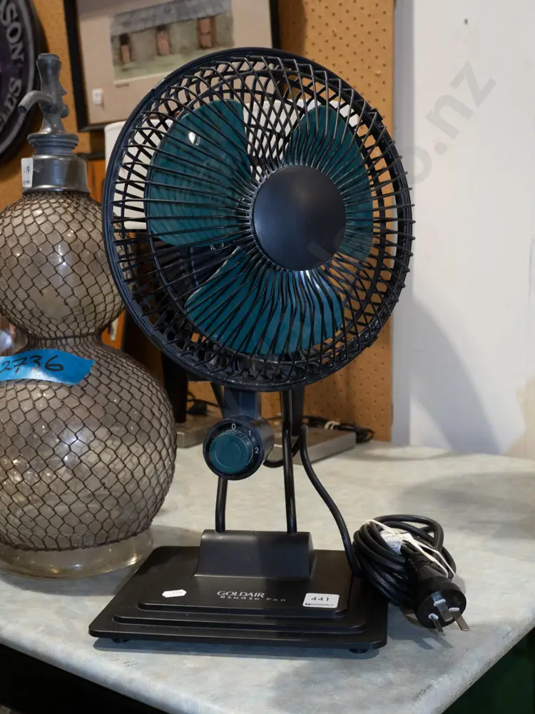 Goldaire desk top fan Image 1++