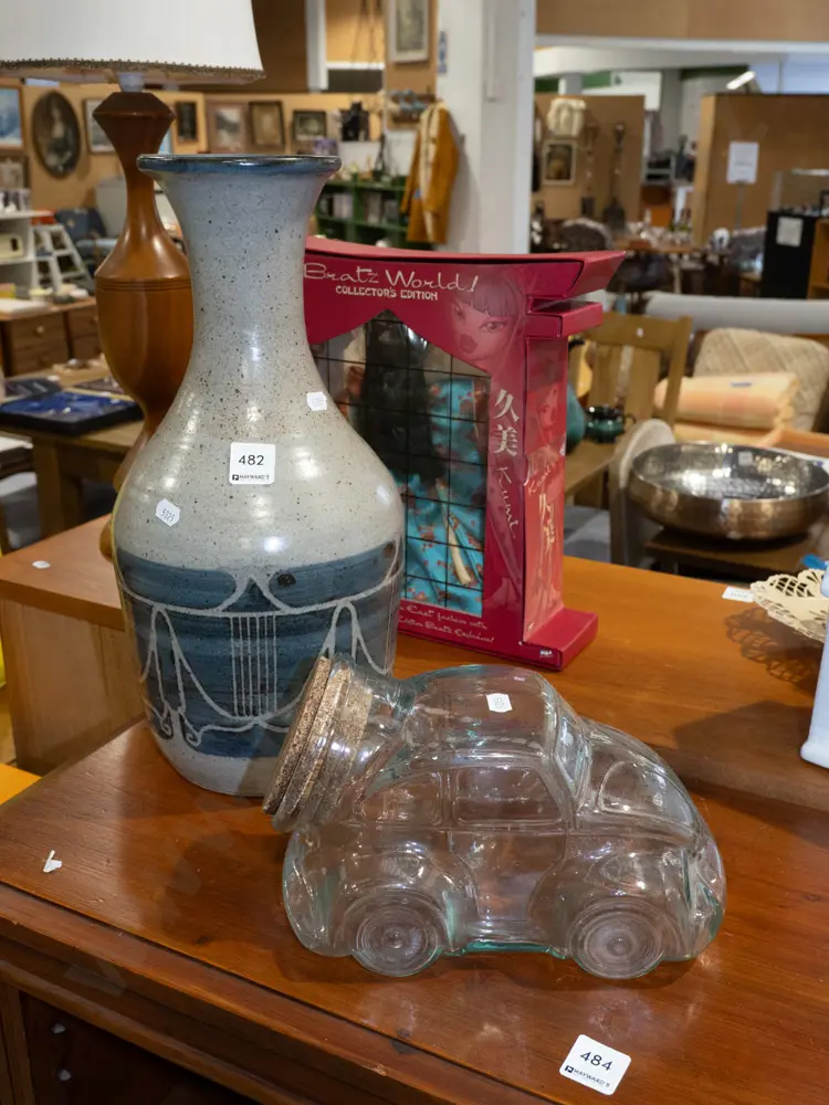 glass VW cookie jar, studio pottery vase H380 Image 1++