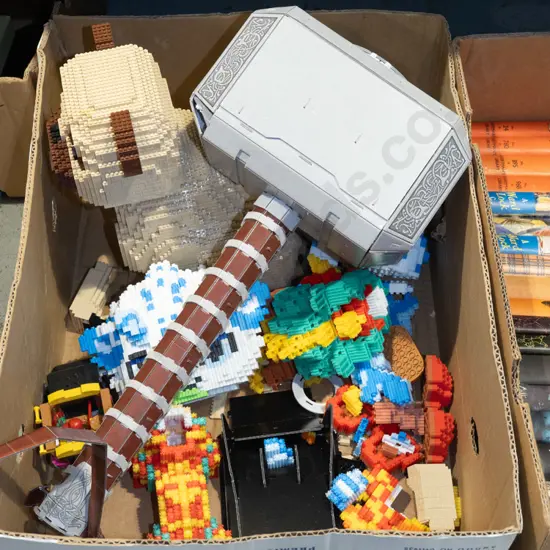 box; Thors hammer model, micro bricks toys