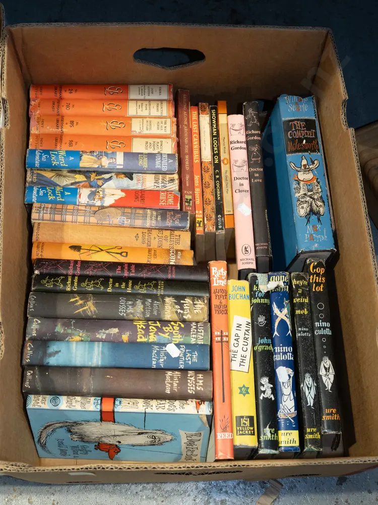 box of books Image 1++