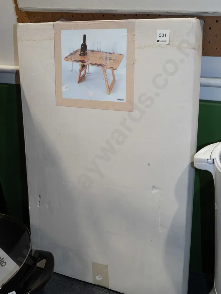 box of as new foldaway wine table Image 1++