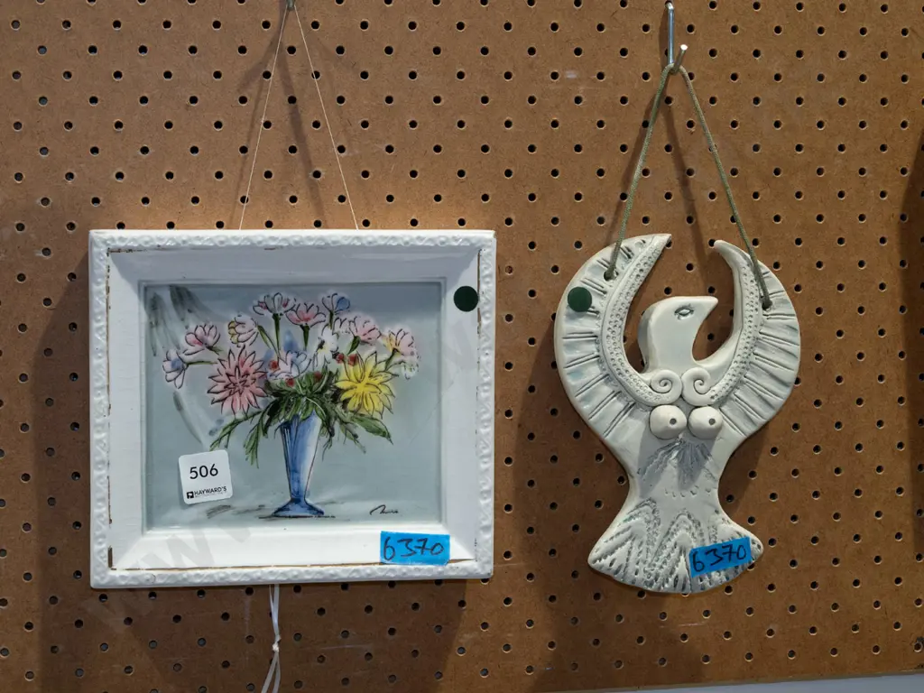 wall mounted ceramic floral tile, bird figurine Image 1++