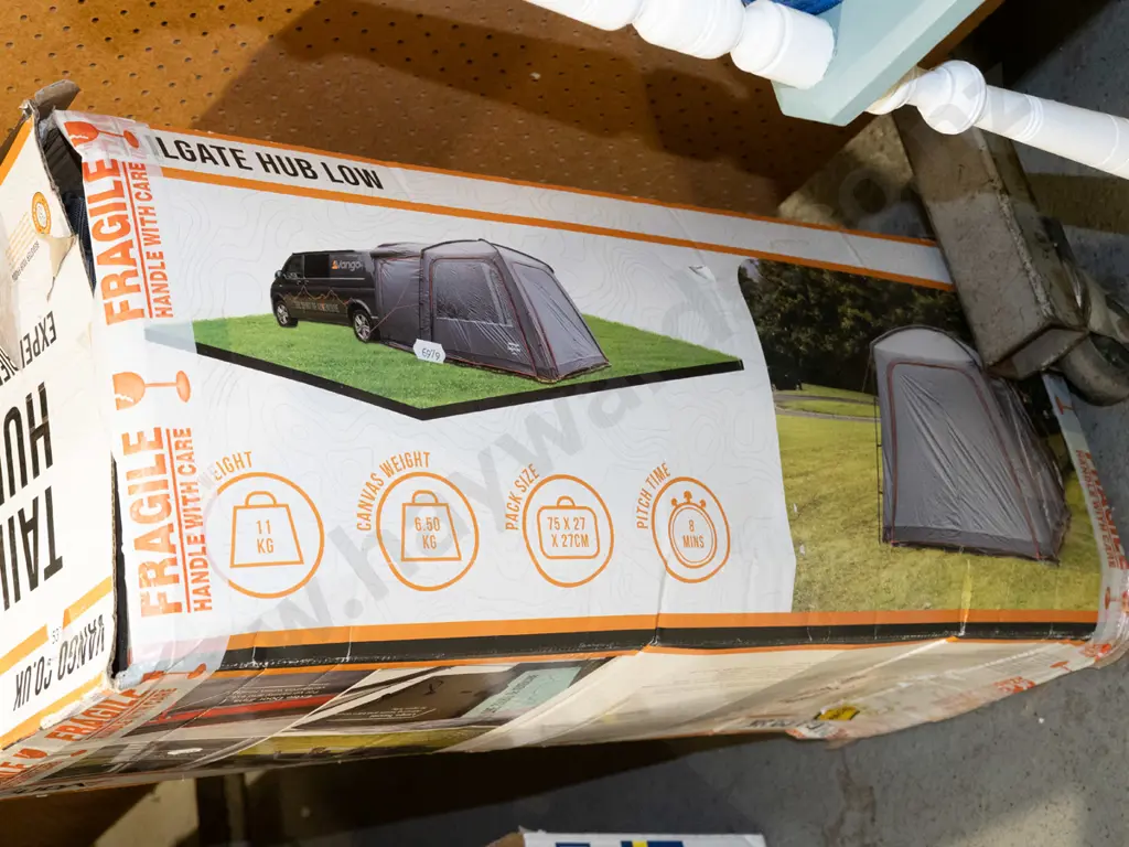 box; tent that attaches to back of van Image 1++