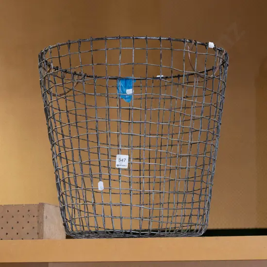 bent wire basket H400