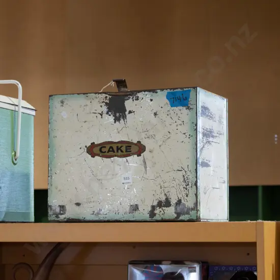 vintage cake tin