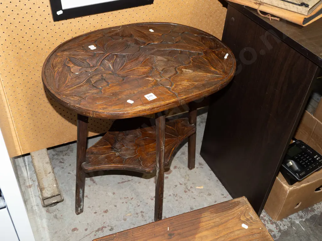 chip carved 2 tier lamp table H600 W590 D430 Image 1++
