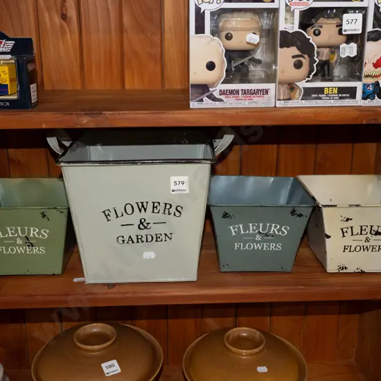 5x metal fleurs and flowers tins