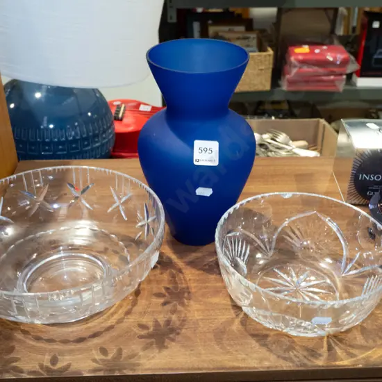 2x cut crystal bowls, blue glass vase H230