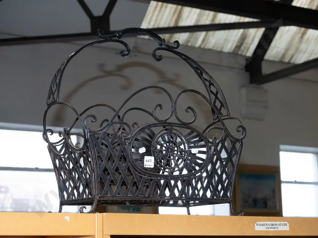 wrought metal magazine rack Image 1++