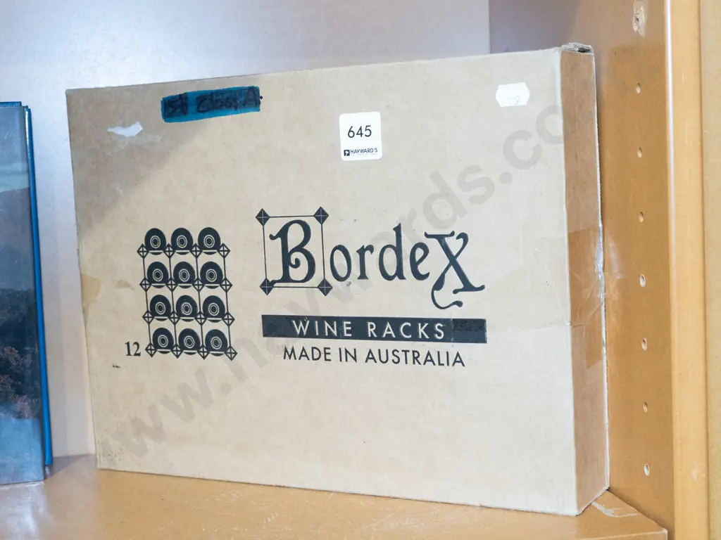 box; wine rack Image 1++