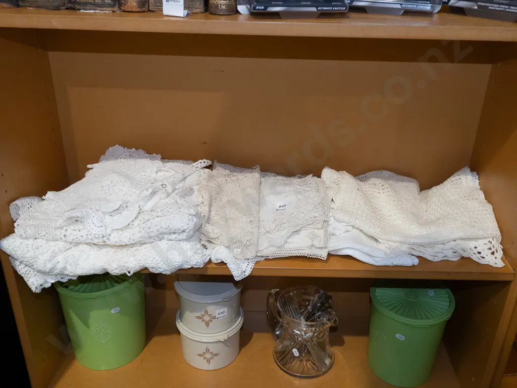 tablecloths etc Image 1++