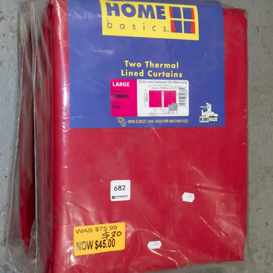 2x sets of red thermal lined curtains H1600 W1500-3000