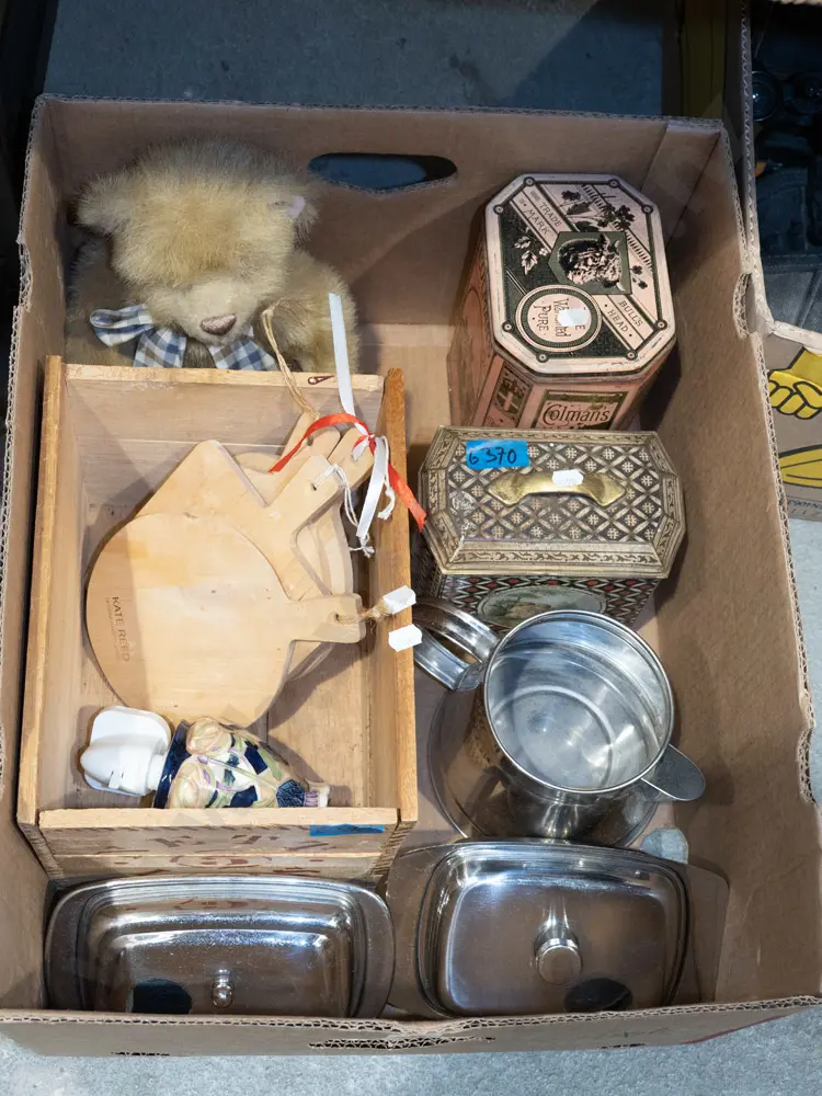 box; stainless steel jug, vintage tins etc Image 1++