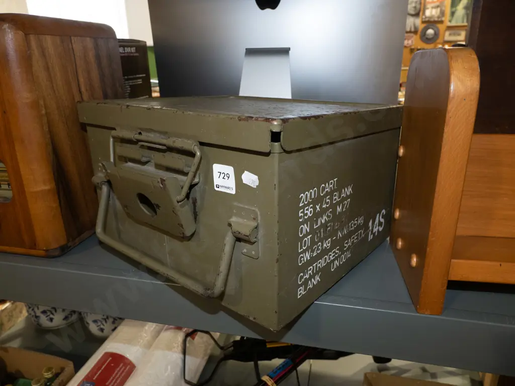 small ammunition tin  Image 1++