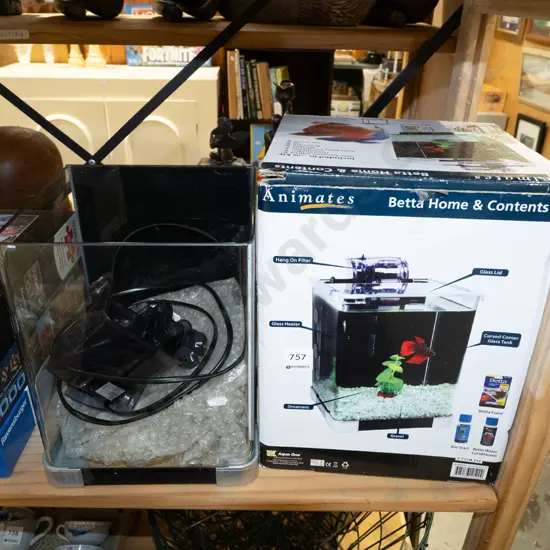 small Animates aquarium kit H260 W200 D200