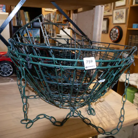 wire hanging garden baskets
