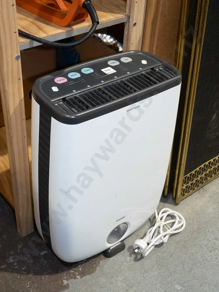 Goldaire dehumidifier Image 1++