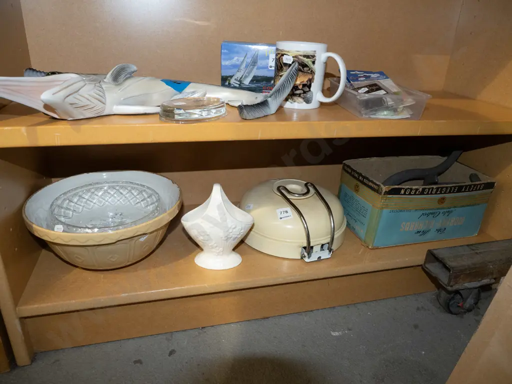 shelf; kitchen scales, bench top mincer, mixing bowl etc Image 1++