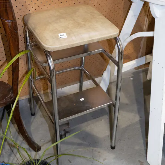 vinyl kitchen step stool - stains