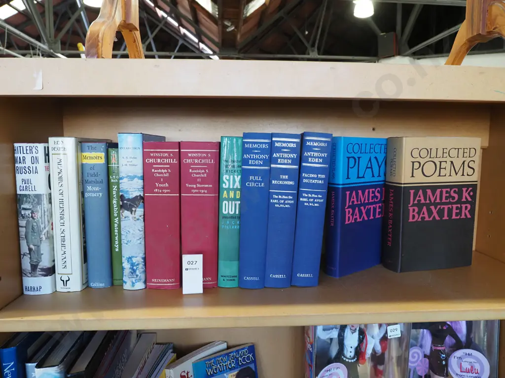 various books Image 1++