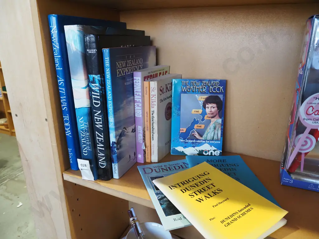 NZ books Image 1++