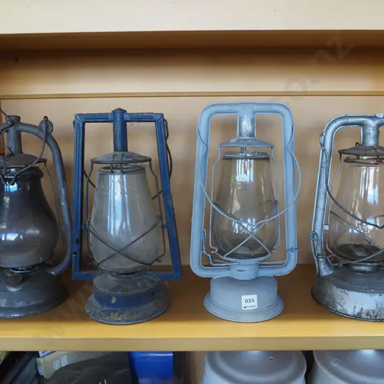 4x vintage hurricane lanterns
