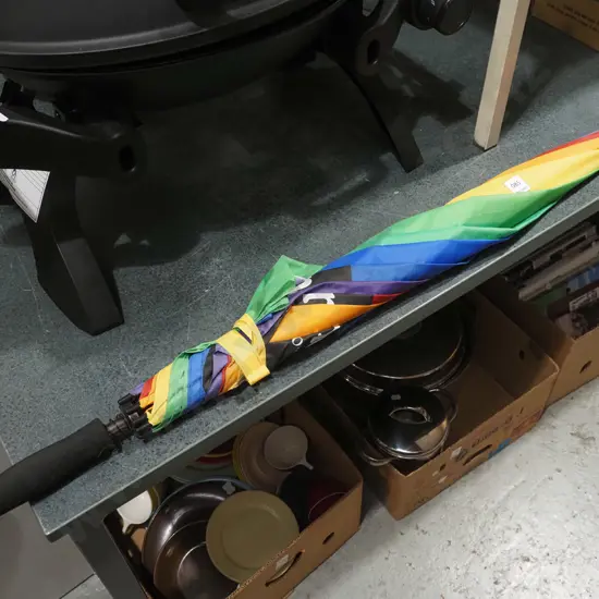 Resene rainbow umbrella