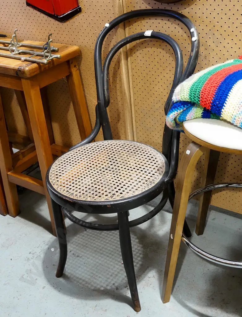 rattan and bentwood chair Image 1++