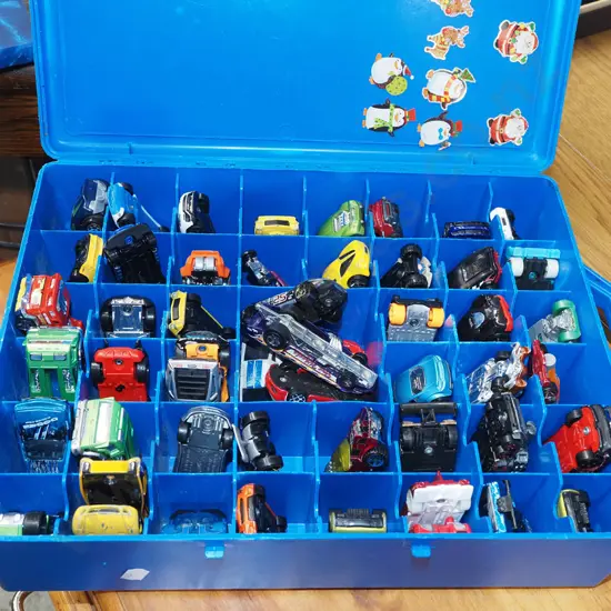 various Hotwheels toys