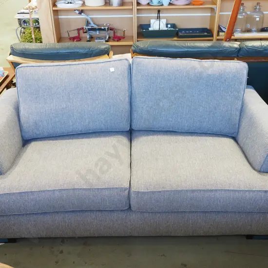 grey upholstered 2 seater chesterfield settee - excellent condition H670 W1800 D960