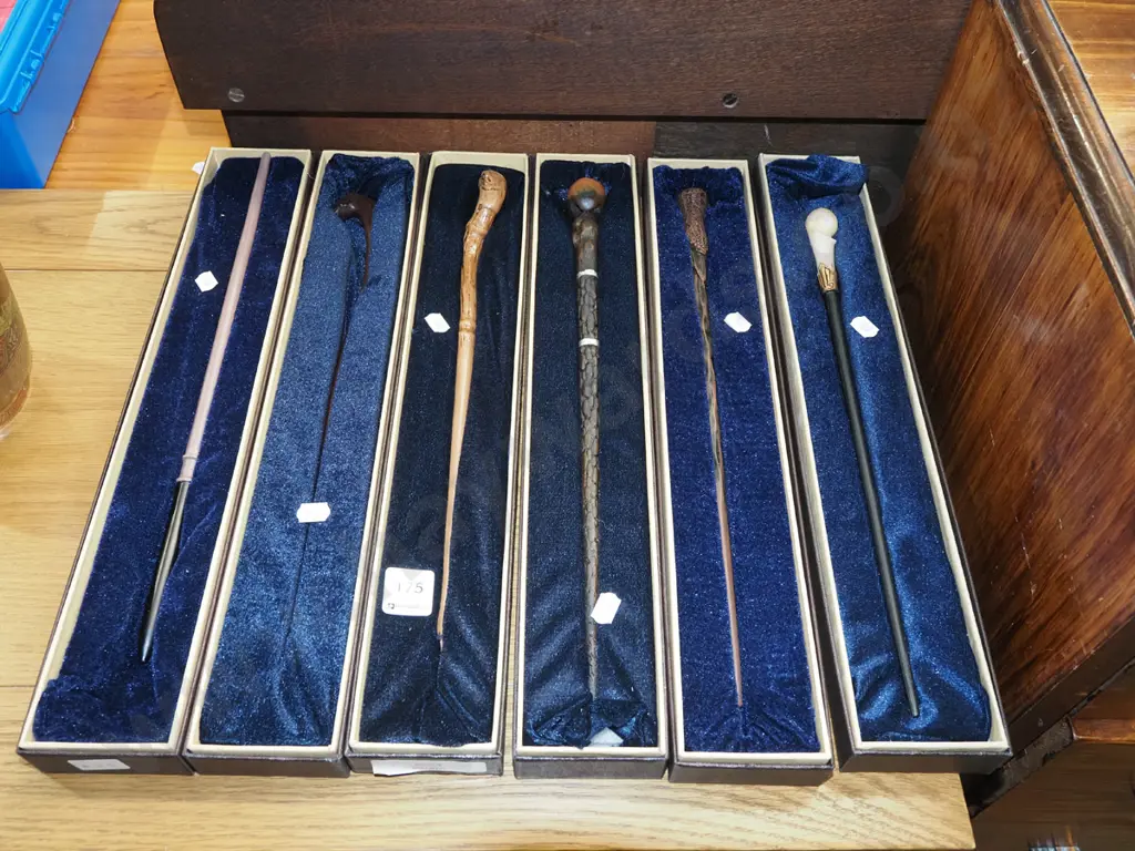 6x boxed wands Image 1++