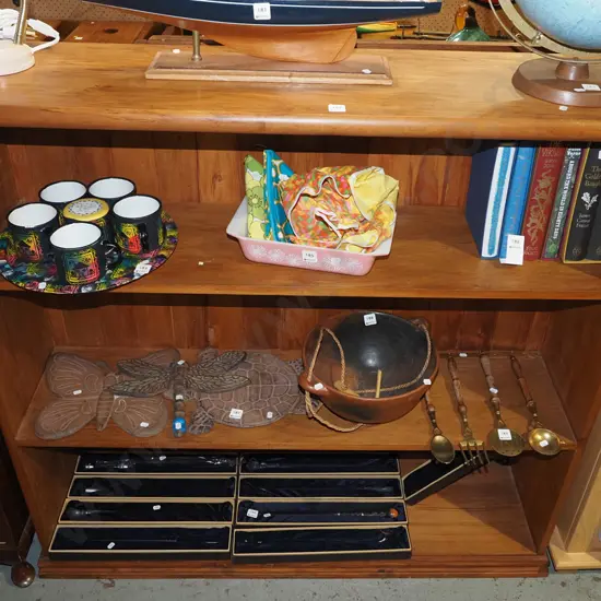 solid rimu bookcase H1200 W1260 D330