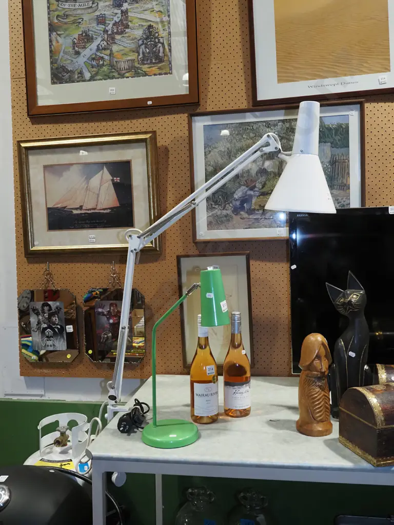 Superluxe clamp mounted anglepoise lamp Image 1++