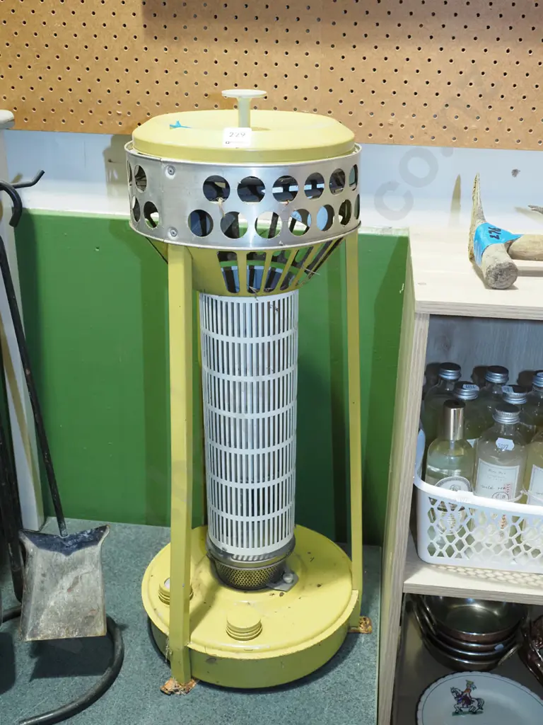 mid century heater Image 1++