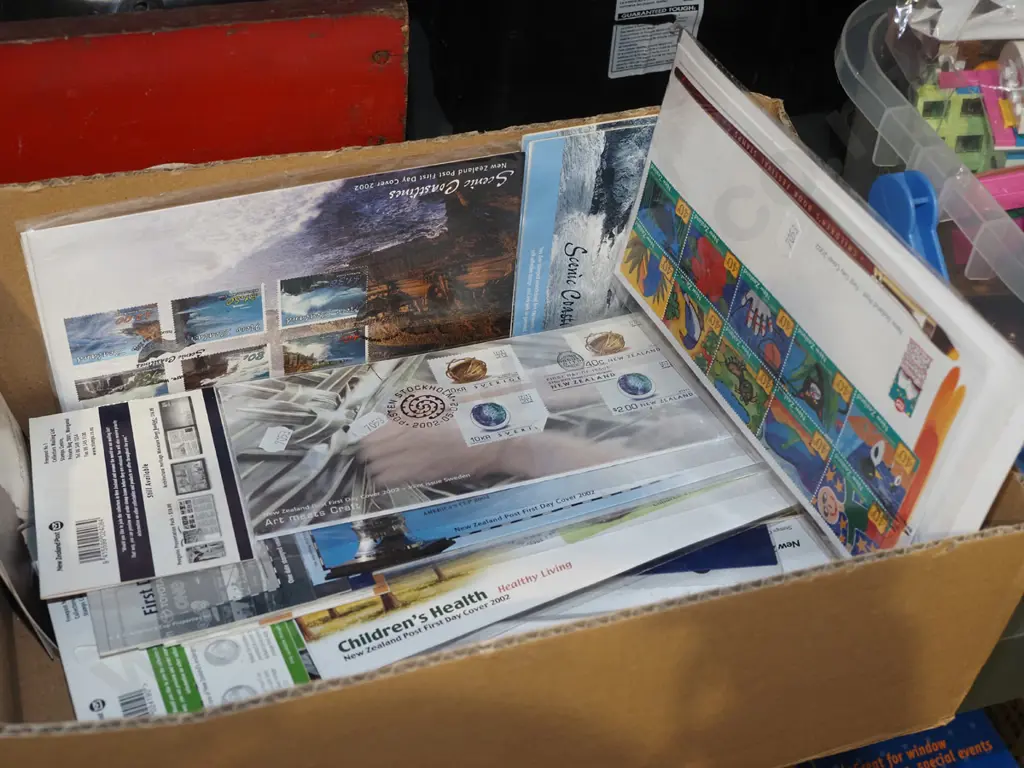 box; first day covers Image 1++