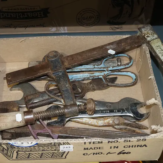 box; vintage  tools
