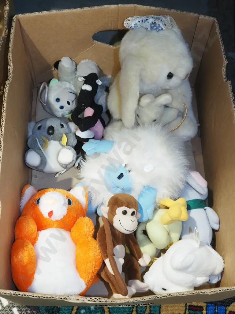 box of soft toys Image 1++